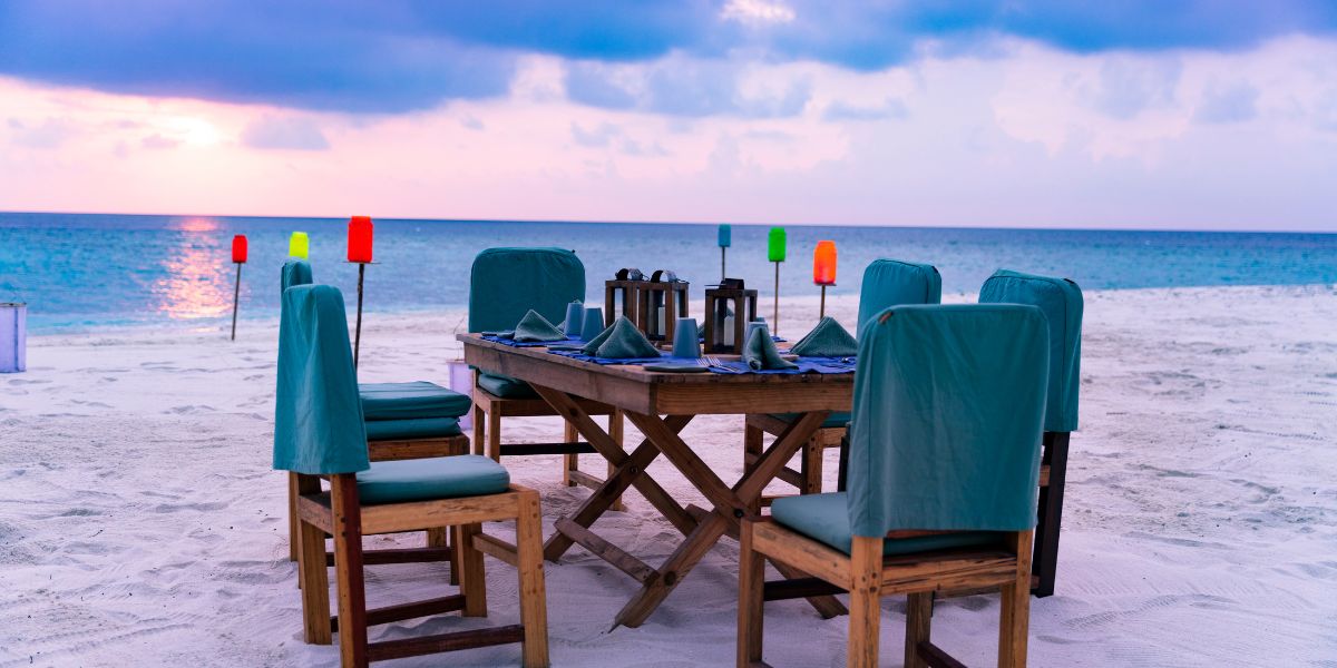 An innovative digital platform showcasing MapDine.com's transformative features, providing a seamless and personalized dining experience.